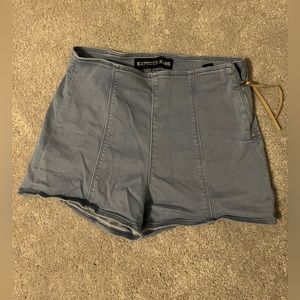 Express Jean shorts, size 4